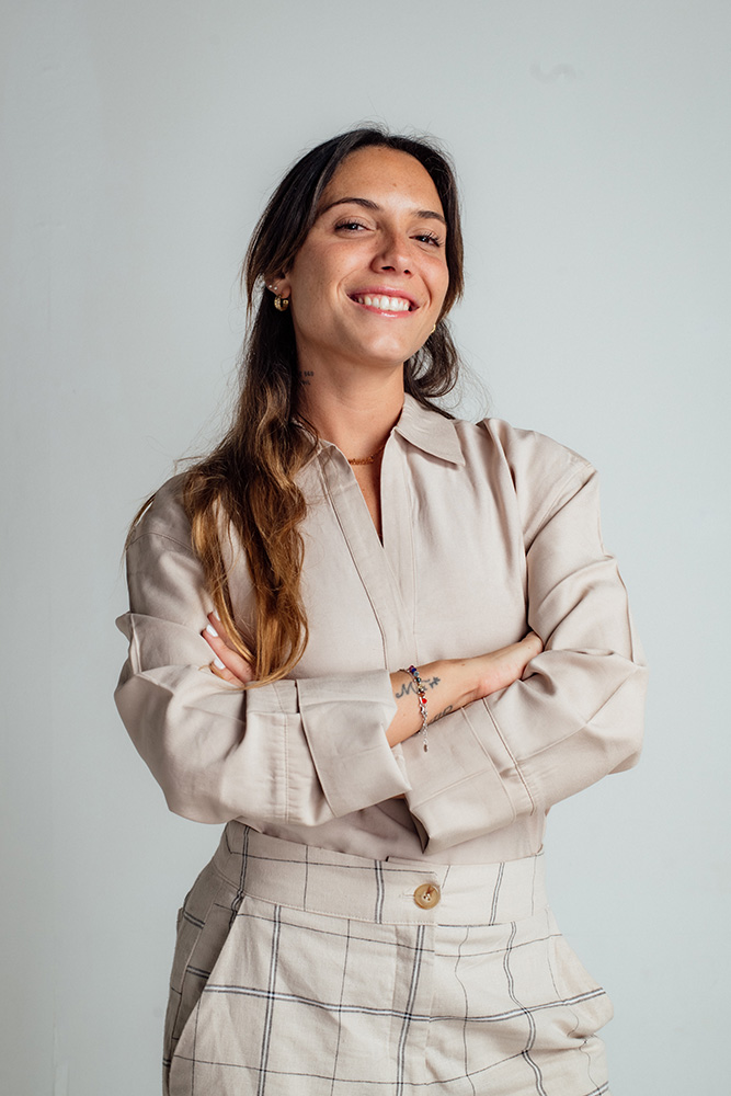 Fotografía profesional para LinkedIn con iluminación de estudio