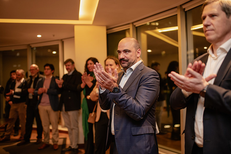Asistentes a evento corporativo de INVR