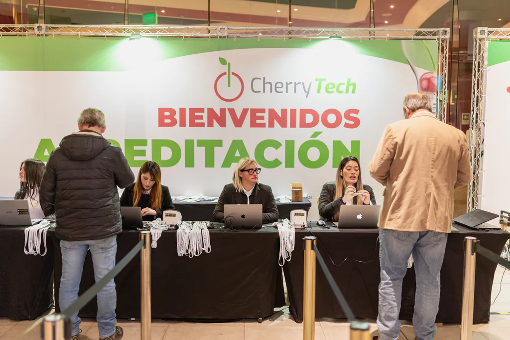 cherry-tech-equipo-de-acreditacion-monticello-075 zona de acreditación y bienvenida del evento de cherry tech