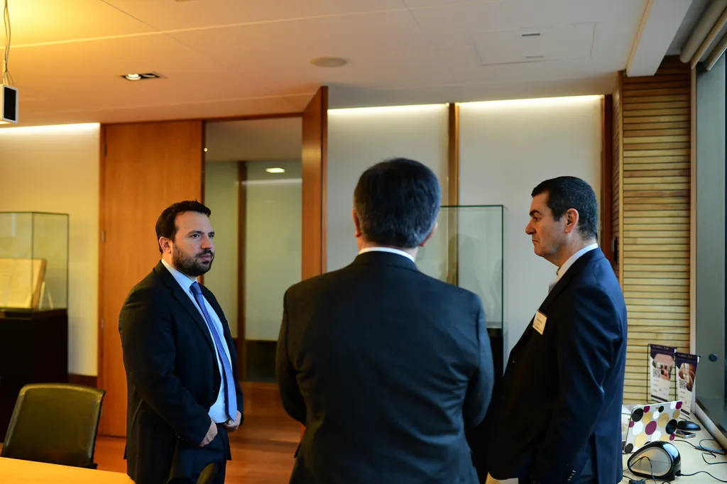 networking-gri-institute-santiago-11 Networking entre participantes de GRI Institute en Claro & Cía
